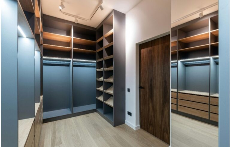 Pros and Cons of Sliding Wardrobe Doors